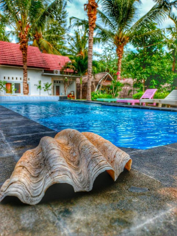 Aquarium Margo Gili Air Hotel Exterior photo